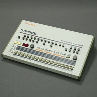 Roland TR-909 Rhythm Composer【御茶ノ水本店】