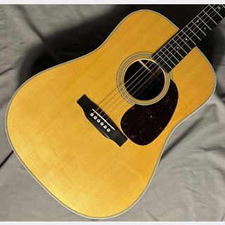 Martin D-28 Standard アコースティックギター(現物写真)