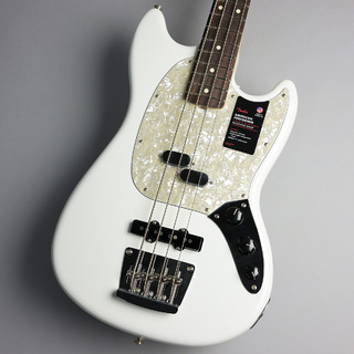 FenderAmerican Performer Mustang Bass Rosewood Fingerboard Arctic White エレキベース 【アウトレット】