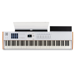 Arturia、パッチング可能な25鍵モノフォニック・アナログシンセ