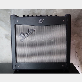 Fender  Mustang I / Black  "John5" Private-Training Combo Amp