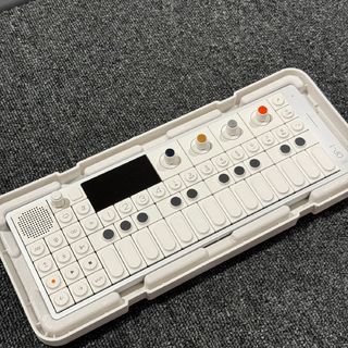 Teenage Engineering、OP-1 fieldの検索結果【楽器検索デジマート】