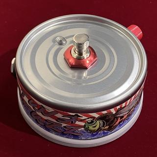 大漁だけど数量限定だゾォ～！ あのツナ缶ファズの日本限定モデル