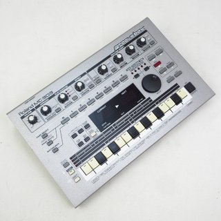 Roland MC-303 "グルーヴ・ボックス"【横浜店】