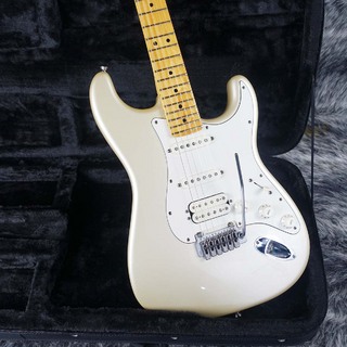 Fender American Standard Stratocaster HSS Blizzard Pearl