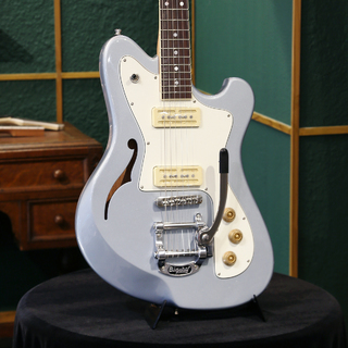 Baum Guitars Conquer 59 with Tremolo, Skyline Blue
