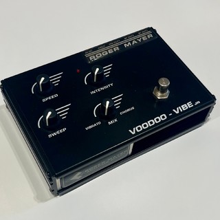 Roger Mayer VOODOO VIBE JR