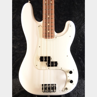 Fender Player Precision Bass -Polar White / Pau Ferro-【ローン金利0%対象!!】