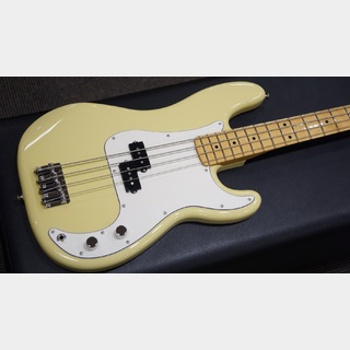Fender Player II Precision Bass Maple Fingerboard / Hialeah Yellow