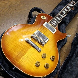 GibsonGibson Les Paul Standard 50s  Light Burst  レスポール スタンダード ライトバースト2005年製です。