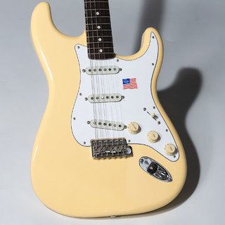 FenderYngwie Malmsteen Stratocaster Vintage White エレキギター