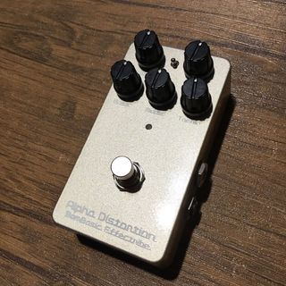 BamBasic Alpha Distortion コンパクトエフェクター/ディストーション