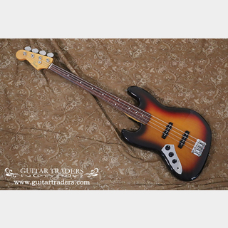 Fender Japan 2000's JB62 Fretless Lefty