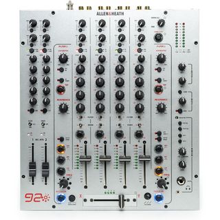 ALLEN&HEATH :92 DJミキサー 一台 ALLEN & HEATHのロングセラーDJミキサーXONE:92発売20周年記念