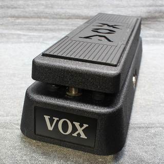 VOX V845