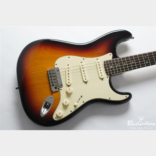 Fender 50th Anniversary American Deluxe Stratocaster - 3-Color Sunburst