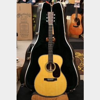 Martin 【動画あり】000-28【2023年製USED】【ブラックエボニー指板/ブリッジ個体】