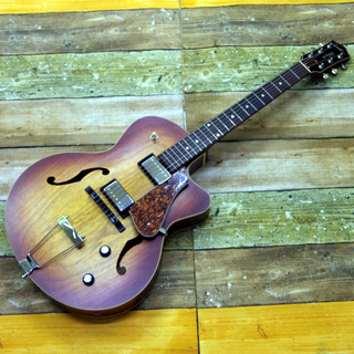 Godin 5th Avenue CW Kingpin II - HB / Cognac Burst