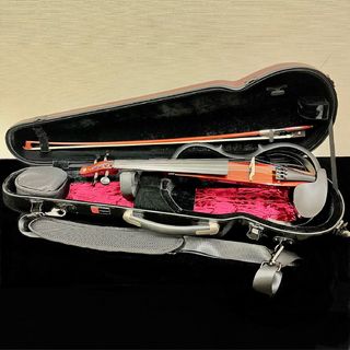 YAMAHA YSV104