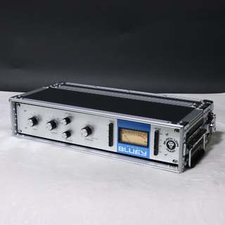 BLACK LION AUDIO Revolution Clock XC レビュー：14系統の出力を持つ
