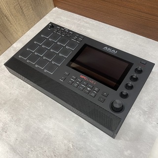 AKAI 【中古】MPC Live II サンプラー ドラムパッド