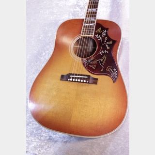 Gibson、1960 Hummingbird Heritage Cherry Sunburst Light Agedの検索