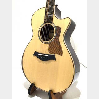 Taylor 812ce