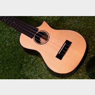 ASTURIAS SOLO UKULELE SPRUCE ROSEWOOD