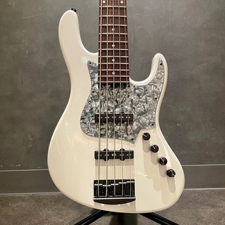 Kikuchi Guitars Custom 5st J Bass (Chamber / Snowflake White Pearl)