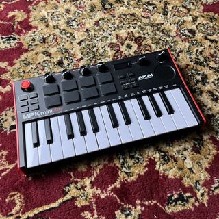 AKAI MPK mini Play