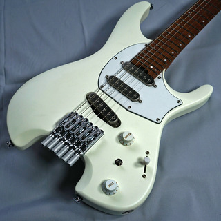 Ibanez ICHI10 VWM Vintage White Matte Ichika Nito シグネイチャーモデル