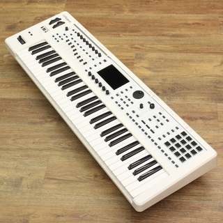 Roland×島村楽器コラボの“白いFANTOM-06”が限定音色＆ケース付きで発売