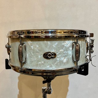 SlingerlandVintage Hollywood Ace 14"×5.5"