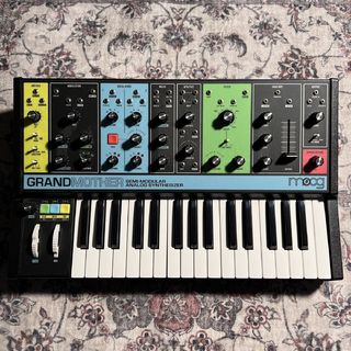 Moog Grandmother