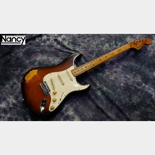 ビンテージ　Fender USA ストラト 71年〜75年　サンバース 1971年～1981年製3ボルトNeckのビンテージフェンダーストラト