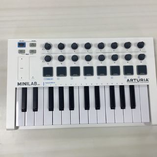 Arturia MiniFreak V＋KeyLab Essential 49 BKバンドルが数量限定で