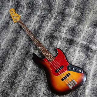 Fender JB62-950