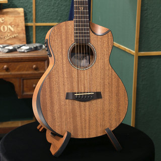 Traveler Guitar Redlands Concert, Mahogany