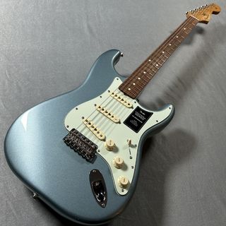 Fender Vintera 60s Stratocaster Pau Ferro Fingerboard Ice Blue Metallic