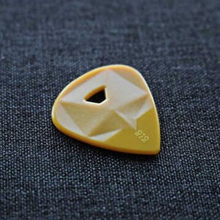 ROMBO Diamond Pick-2.0 mm -Honey yellow
