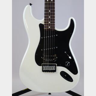 Charvel Jake E Lee Signature Pro-Mod So-Cal Style 1 HSS HT RW (Pearl White)