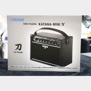 BOSSより、Bluetoothや充電式バッテリー、チューナーを搭載した小型