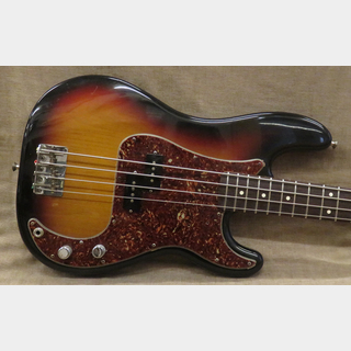 Fender American Vintage '62 Precision Bass