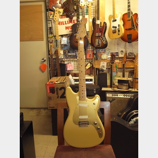 のだめ　デュオソニック Amazon.co.jp: Fender エレキギター Player Duo-Sonic™ HS