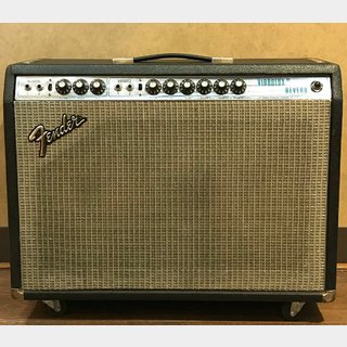 ギター用アンプ／アンプシミュレーター、Fender、VIBROLUX REVERBの