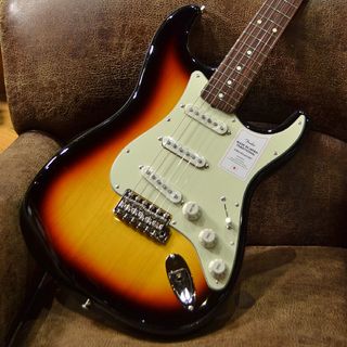 Fender Made in Japan Traditional 60s Stratocaster Rosewood Fingerboard 3-Color Sunburst エレキギター ストラ