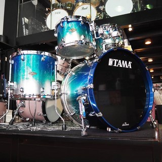 TamaStarclassic Walnut/Birch 4pc Drum Kit - Molten Blue Ice Fade [WBS42S-MBI]