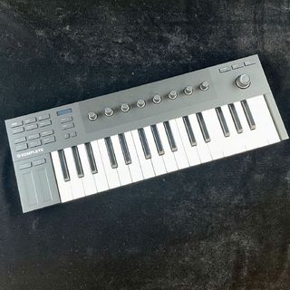 NI Traktor X1 MK3 〜デッキとエフェクトに特化したDJコントローラーが