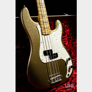 Fender Custom Shop Limited Edition Adam Clayton Signature Precision Bass / 2011