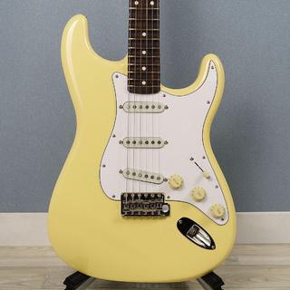 フェンダージャパン イングヴェイシグネイチャーモデル イエローホワイト Fender Made in Japan Yngwie Malmsteen Stratocaster (Yellow